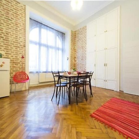 Apartment On Tabidze 3/5 Tbilisi Exterior foto